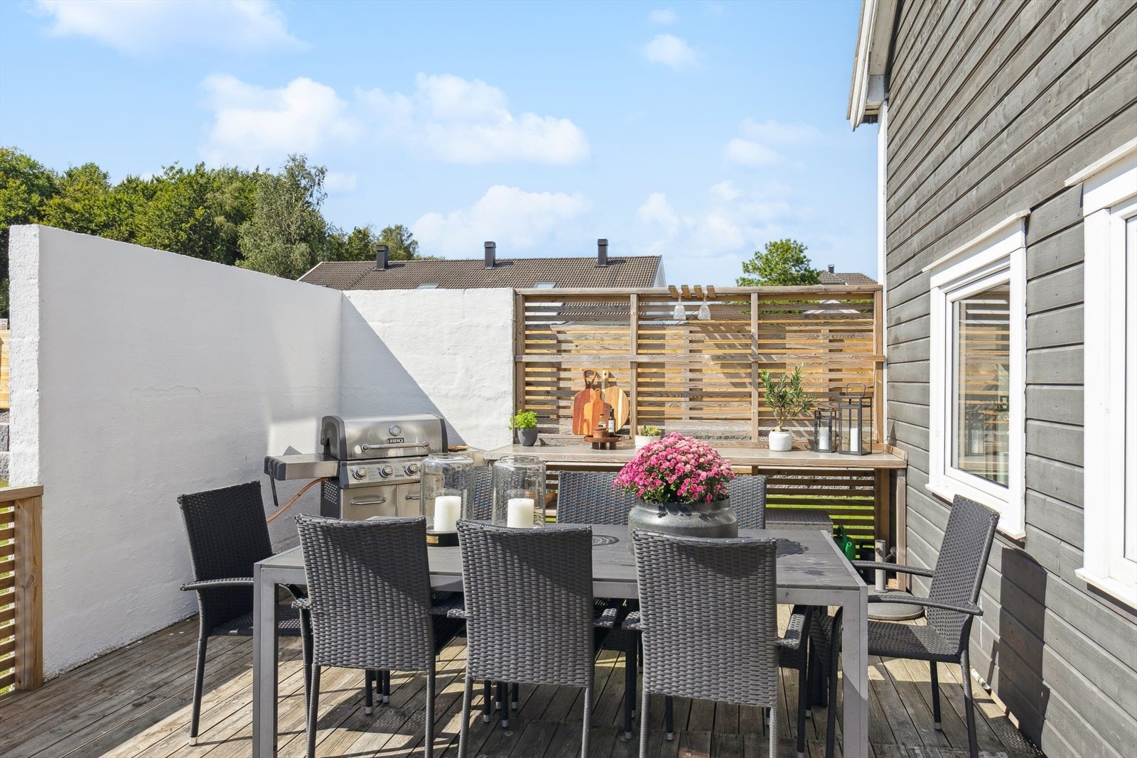 Usjenert og solrikt. Galleribilde