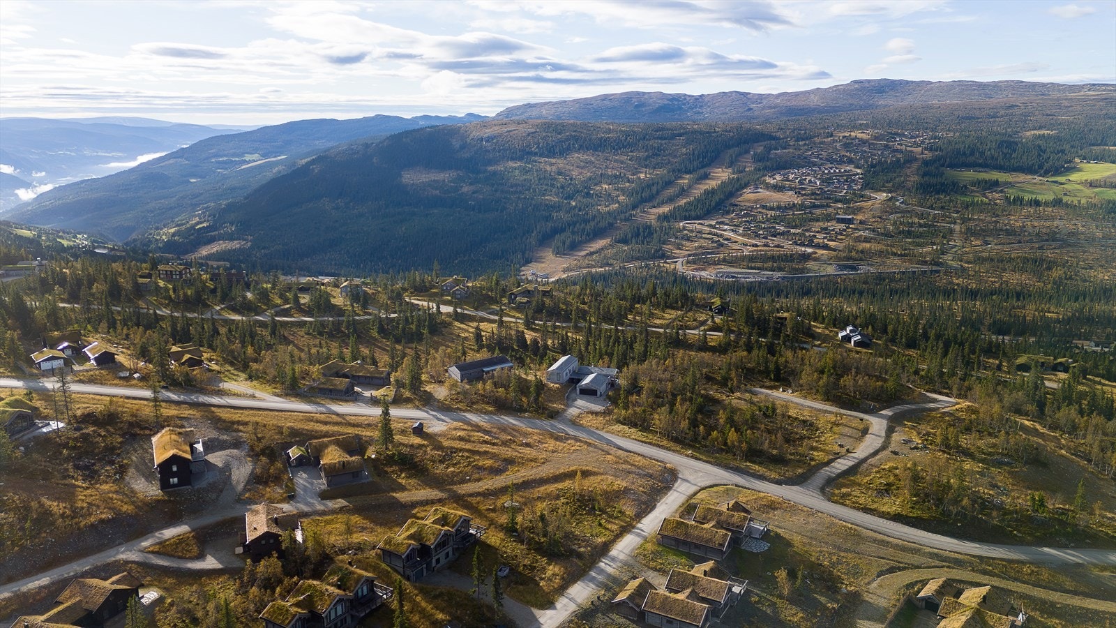 Kvitfjell ligger vakkert til på vestsiden av Gudbrandsdalen. Galleribilde