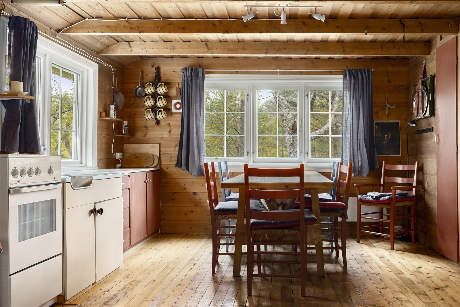 Fin spiseplass. Galleribilde