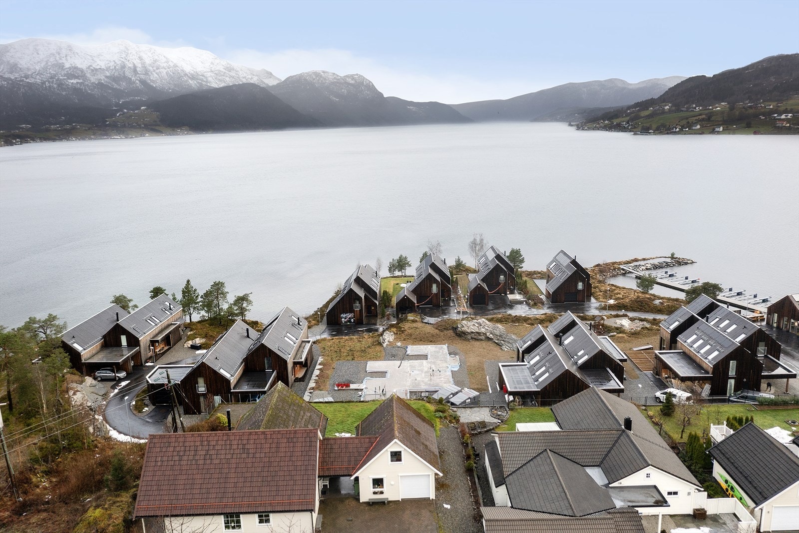 Velkommen til Elvaneset 22 og 24 Galleribilde