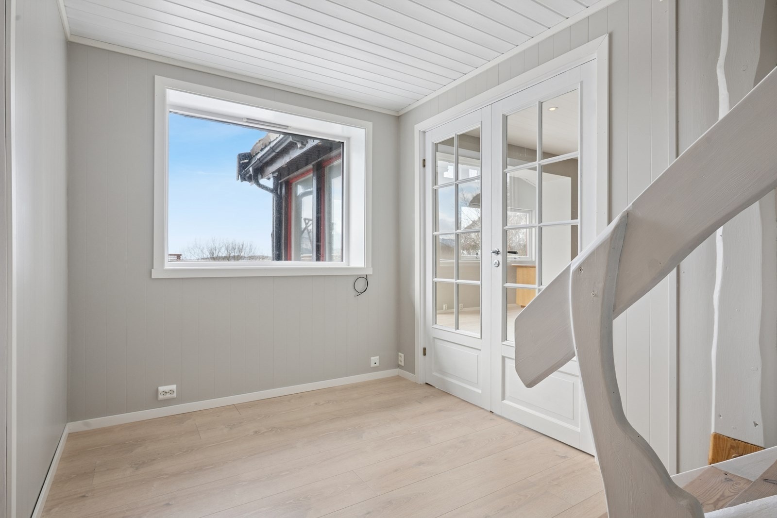 Mellomgang. Galleribilde