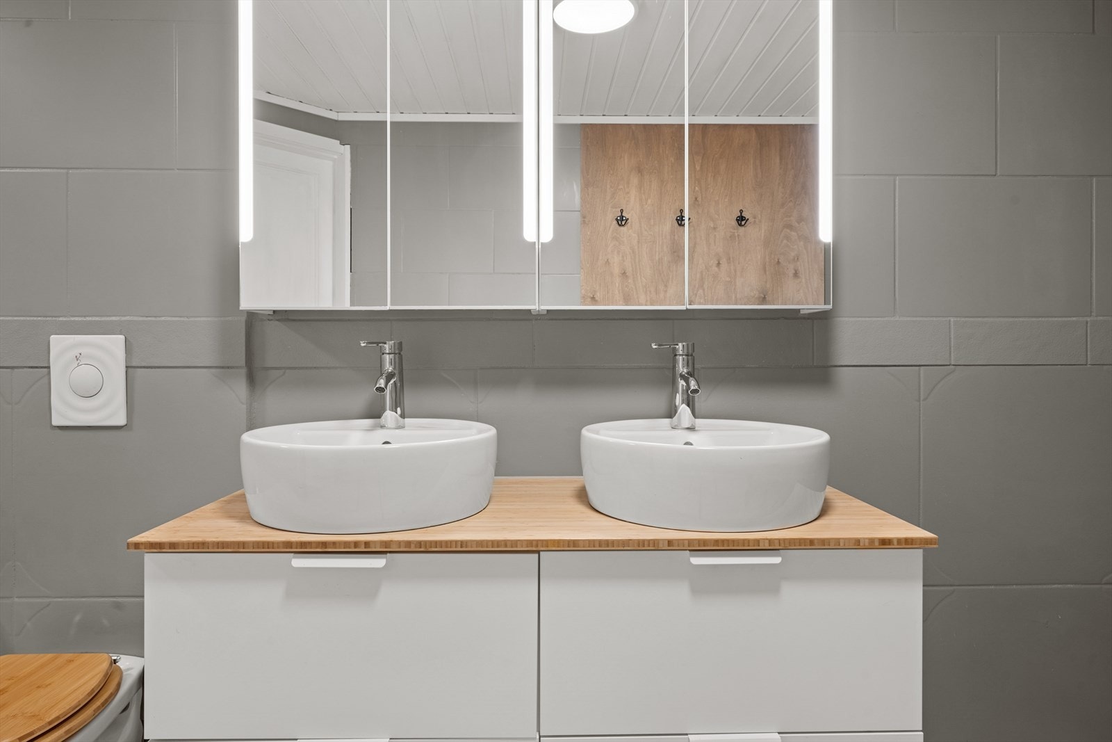 Baderom. Galleribilde