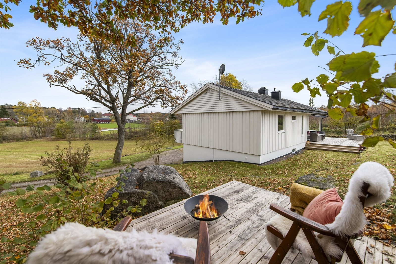 Tomt/uteplass Galleribilde