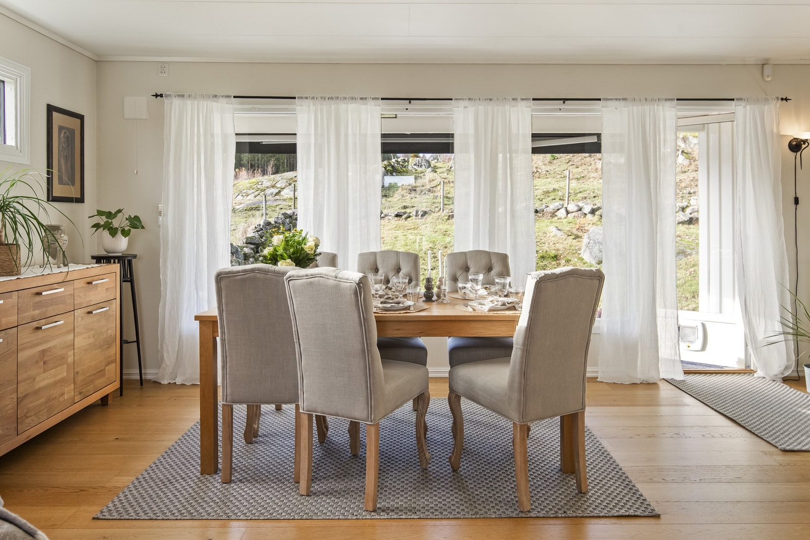 Stue/spisestue Galleribilde