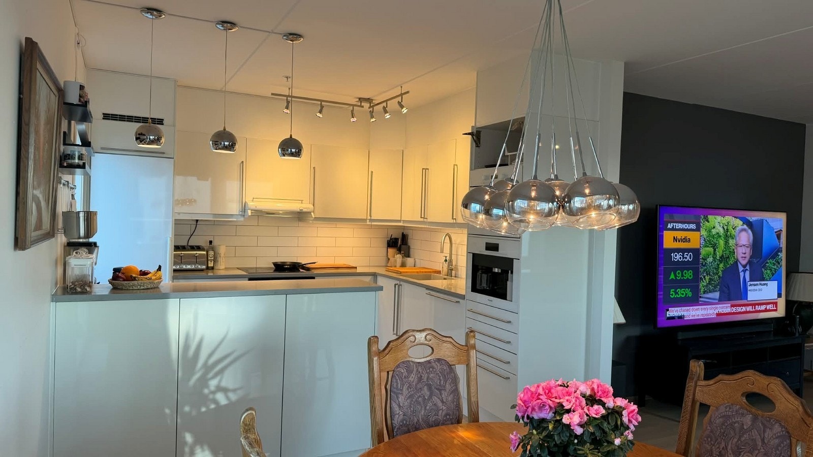 Utleiers bilder med møbler som medfølger. Galleribilde