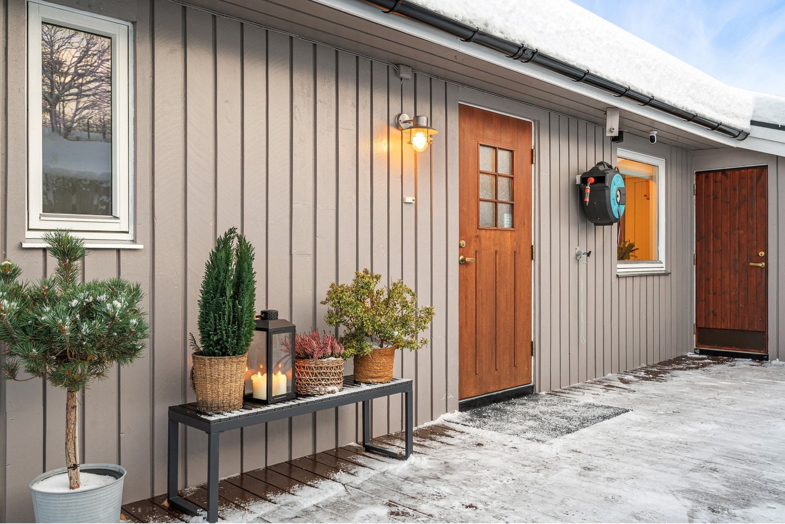 Innbydende og velstelt inngangsparti Galleribilde