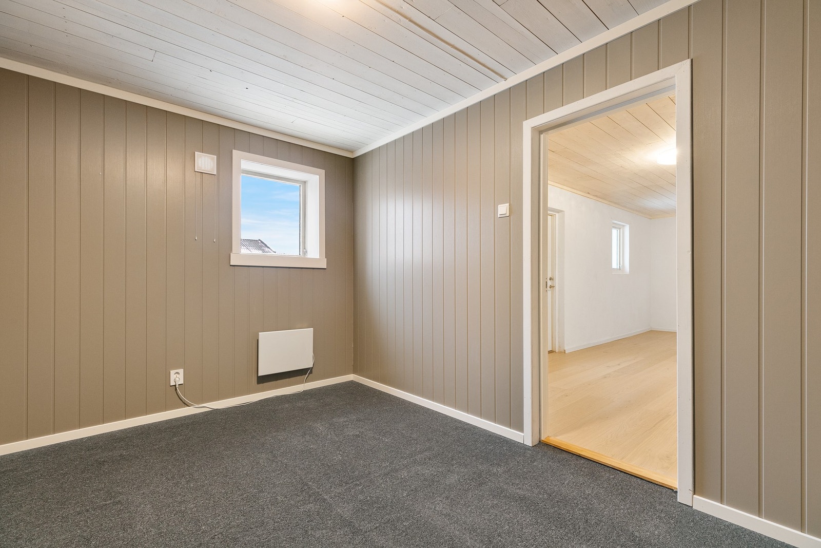 Soverom 2 ligger i tilknytning til allrommet. Galleribilde