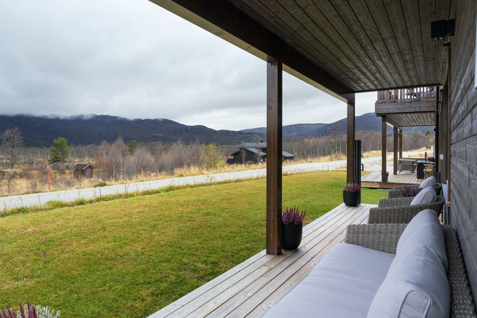 Leiligheten bader i sol hele dagen. Galleribilde