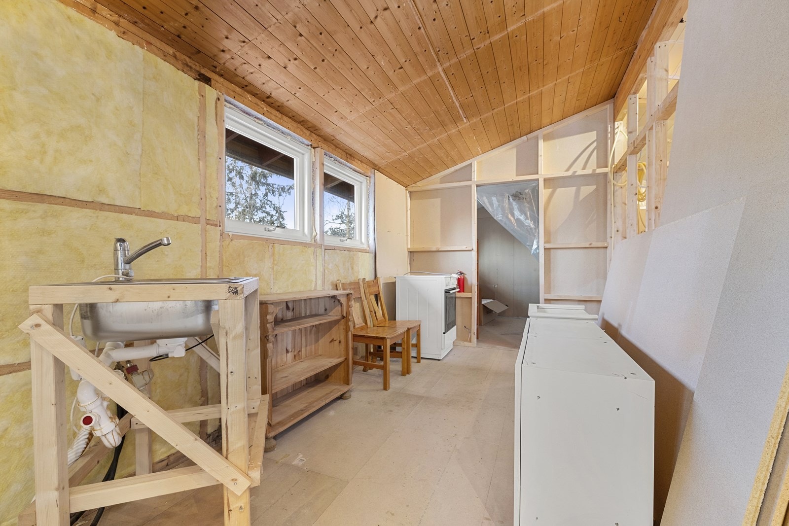 Herfra er det adkomst til hyttens godkjente soverom. Galleribilde