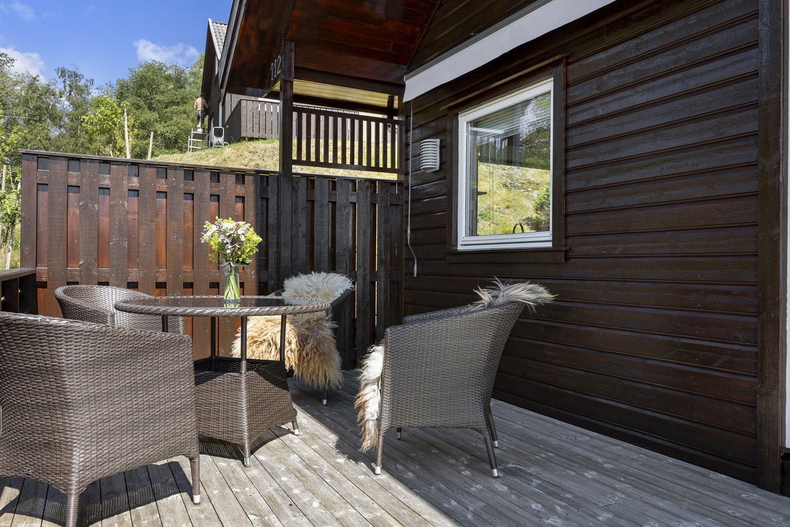 Koselig terrasse. Galleribilde