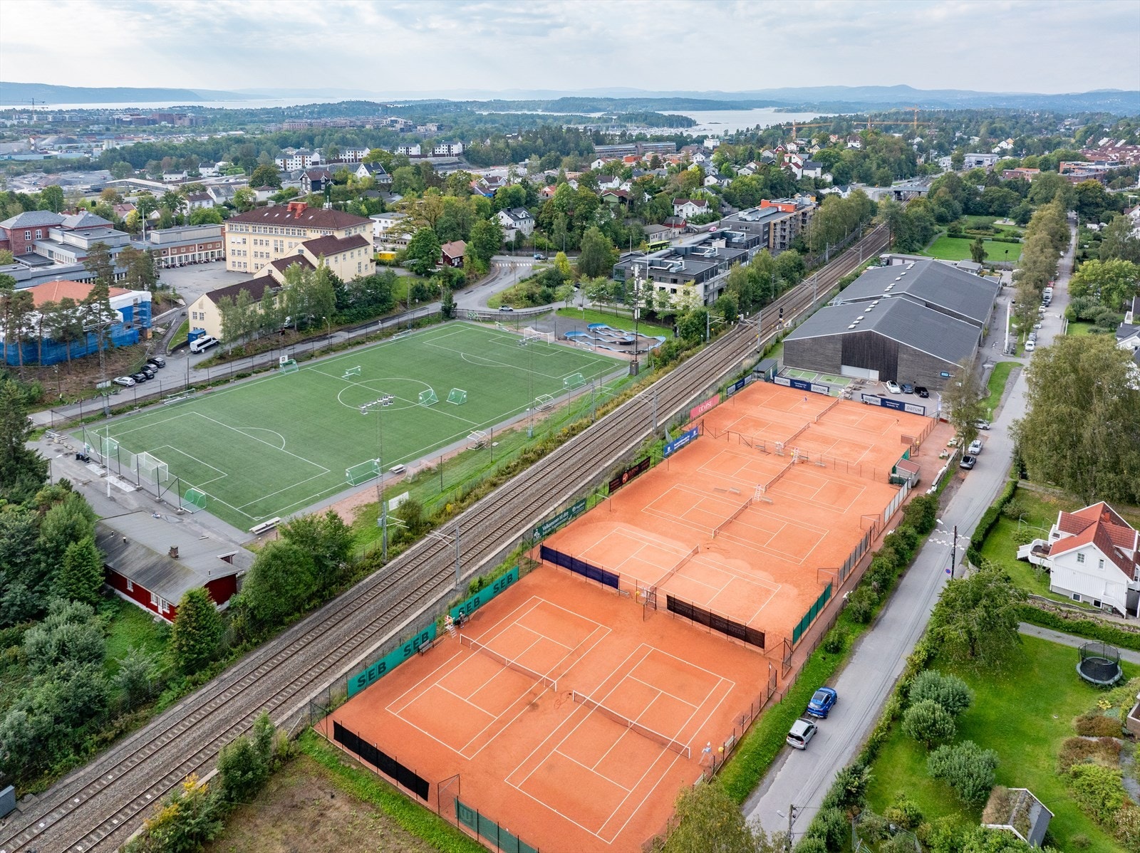 Nyveien fra øst mot vest Galleribilde