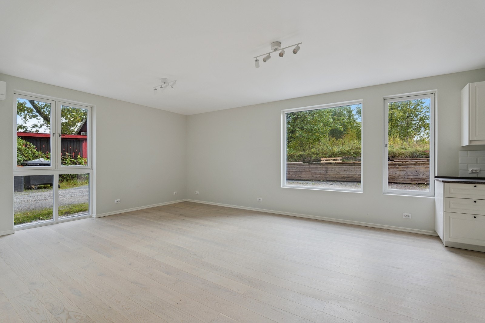 Leiligheten oppleves som lys og luftig! Galleribilde