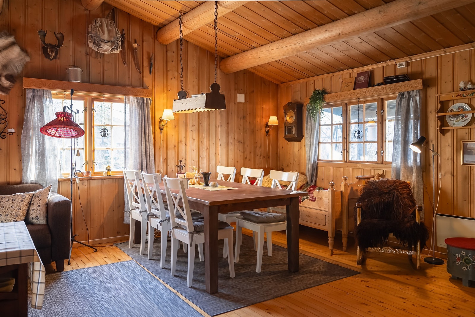 Her har man god plass til å samle familie og venner til hyggelige sammenkomster. Galleribilde