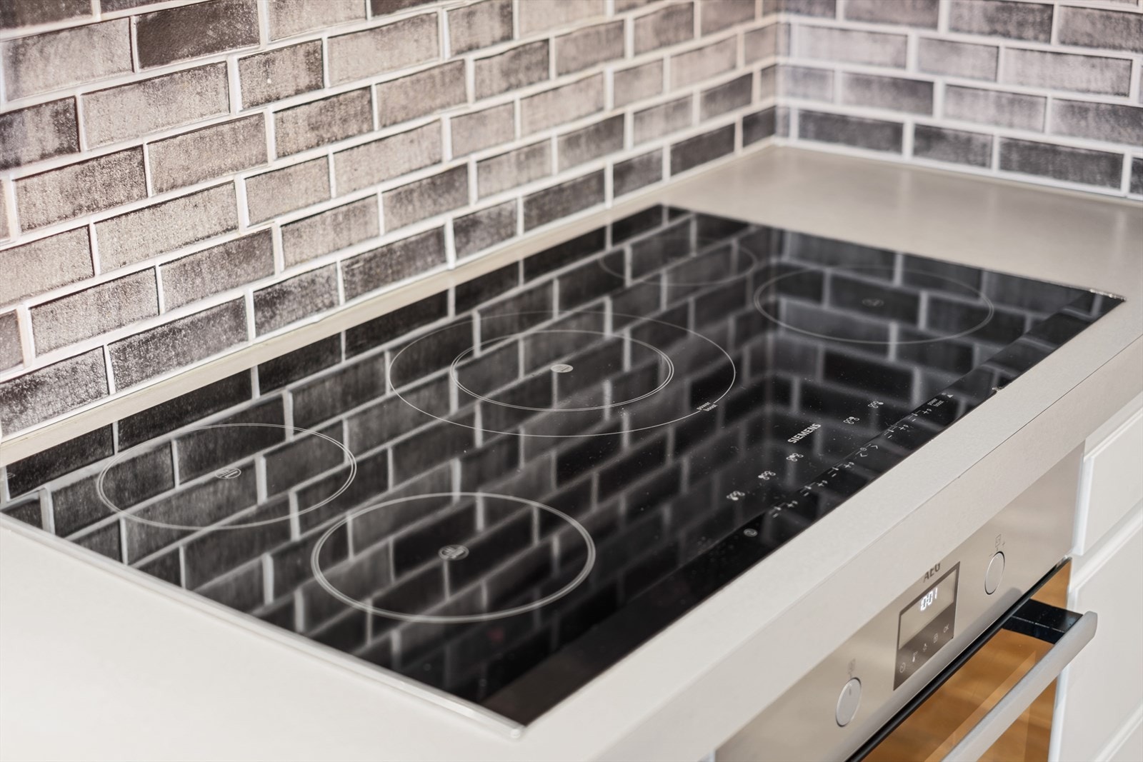 Ekstra bred koketopp med hele 5 soner Galleribilde