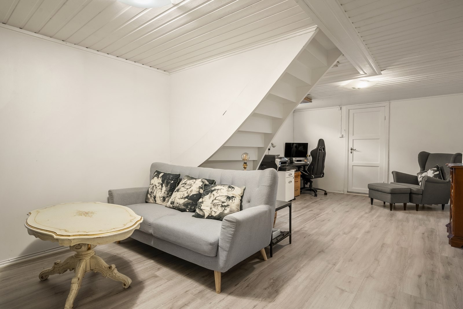 Kjellerstue Galleribilde