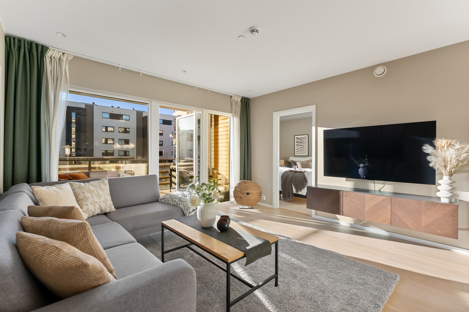 Det er enkelt og naturlig å møblere TV-stue i denne delen av rommet Galleribilde