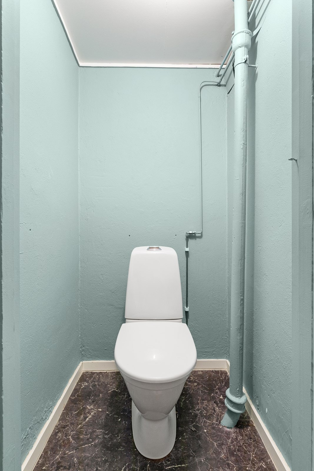 WC kjeller Galleribilde