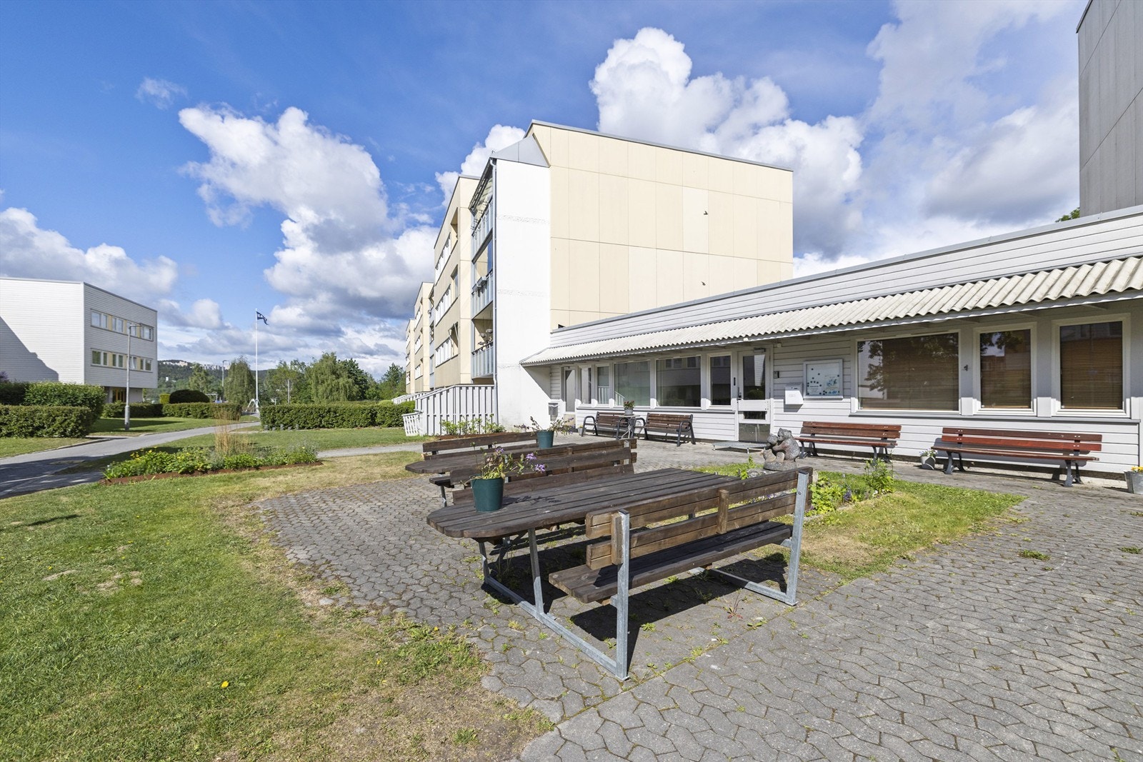 Hyggelige og pent opparbeide fellesområder Galleribilde