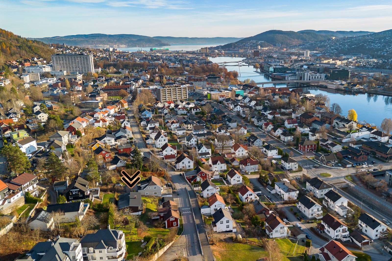 Det er gangavstand til Drammen sentrum. Galleribilde