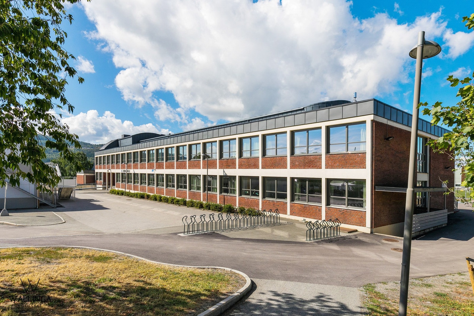 Innen kort gangavstand ligger både Øren barneskole og Børresen ungdomsskole Galleribilde