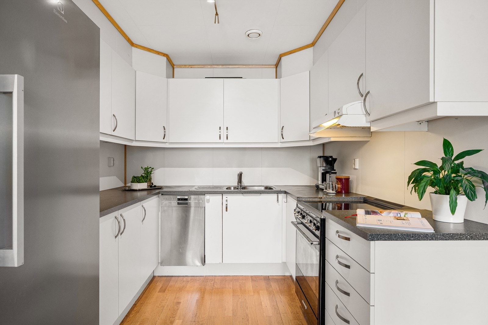 Velholdt kjøkken fra byggeåret 2007. Galleribilde