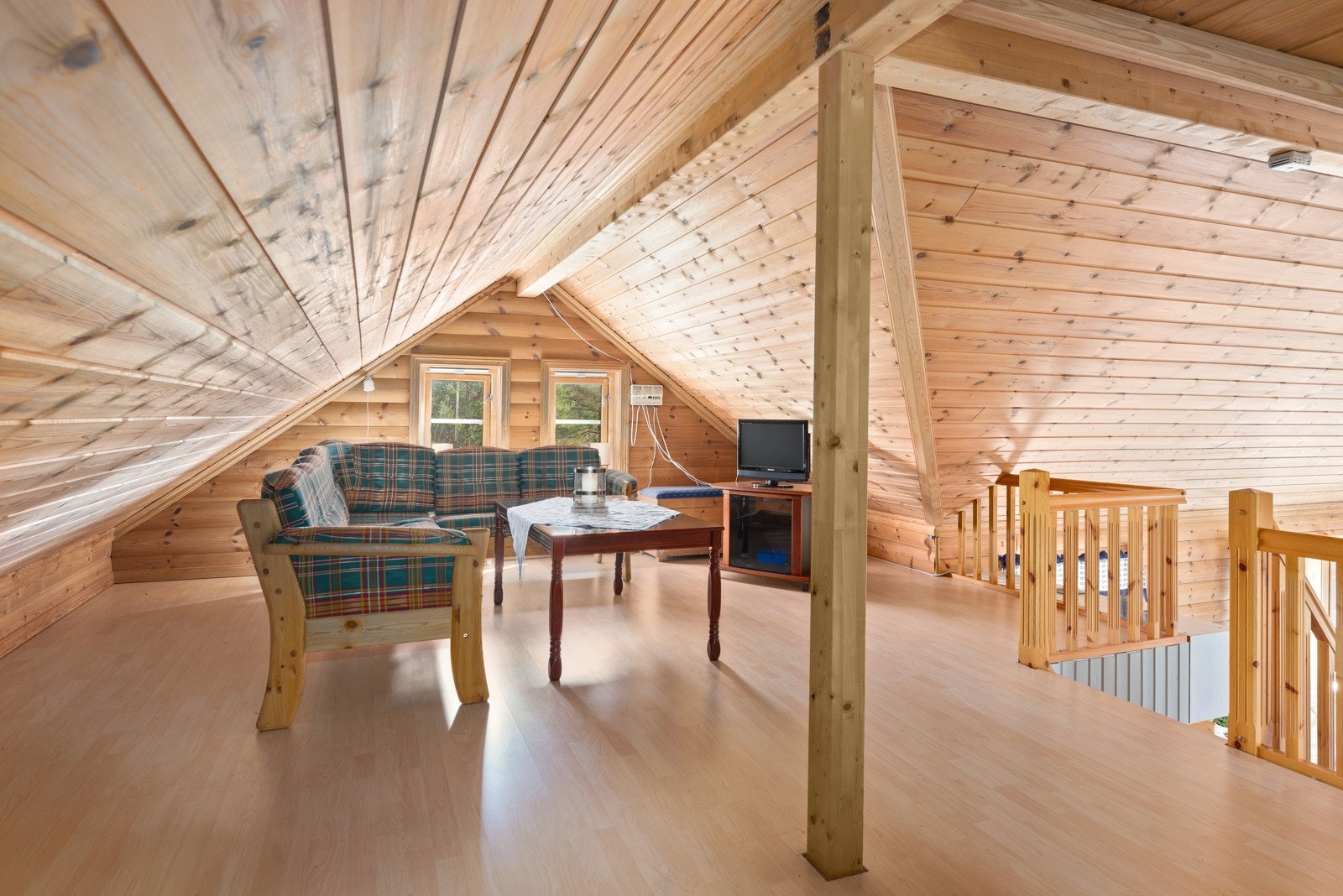 Romslig hems med flere bruksmuligheter Galleribilde