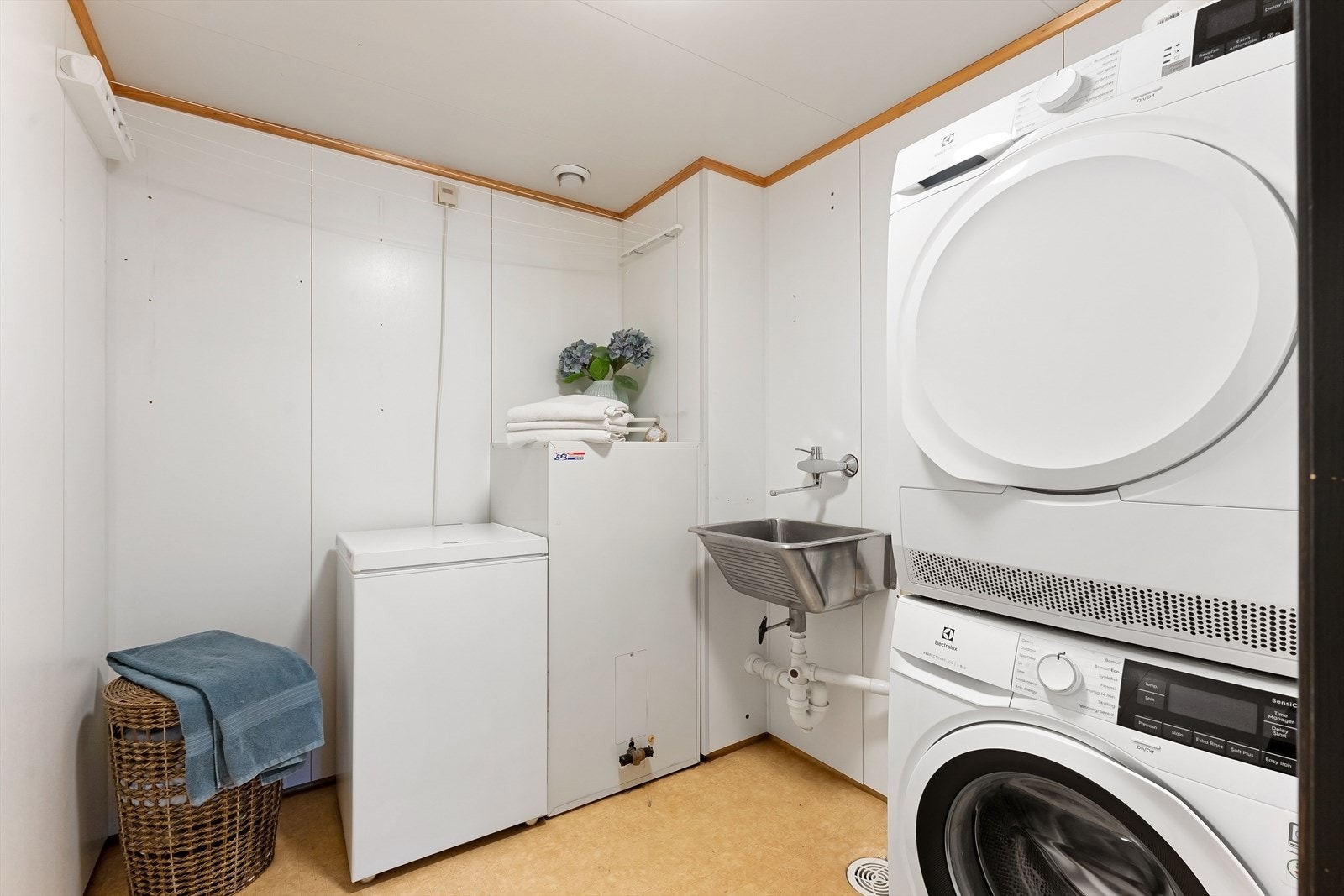 Vaskerom i underetasjen Galleribilde