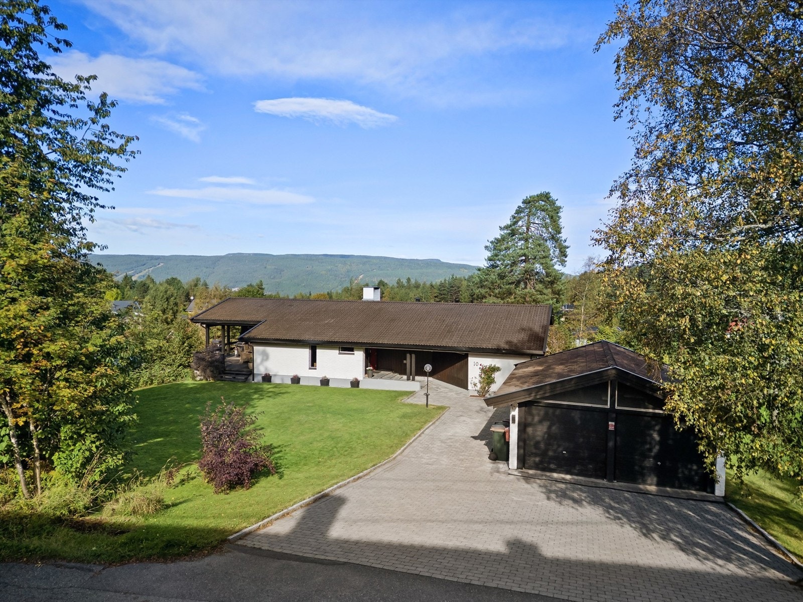 Velkommen til Røstmyrveien 10! Foto: Ole Thorgeir Solheim Thoresen Galleribilde