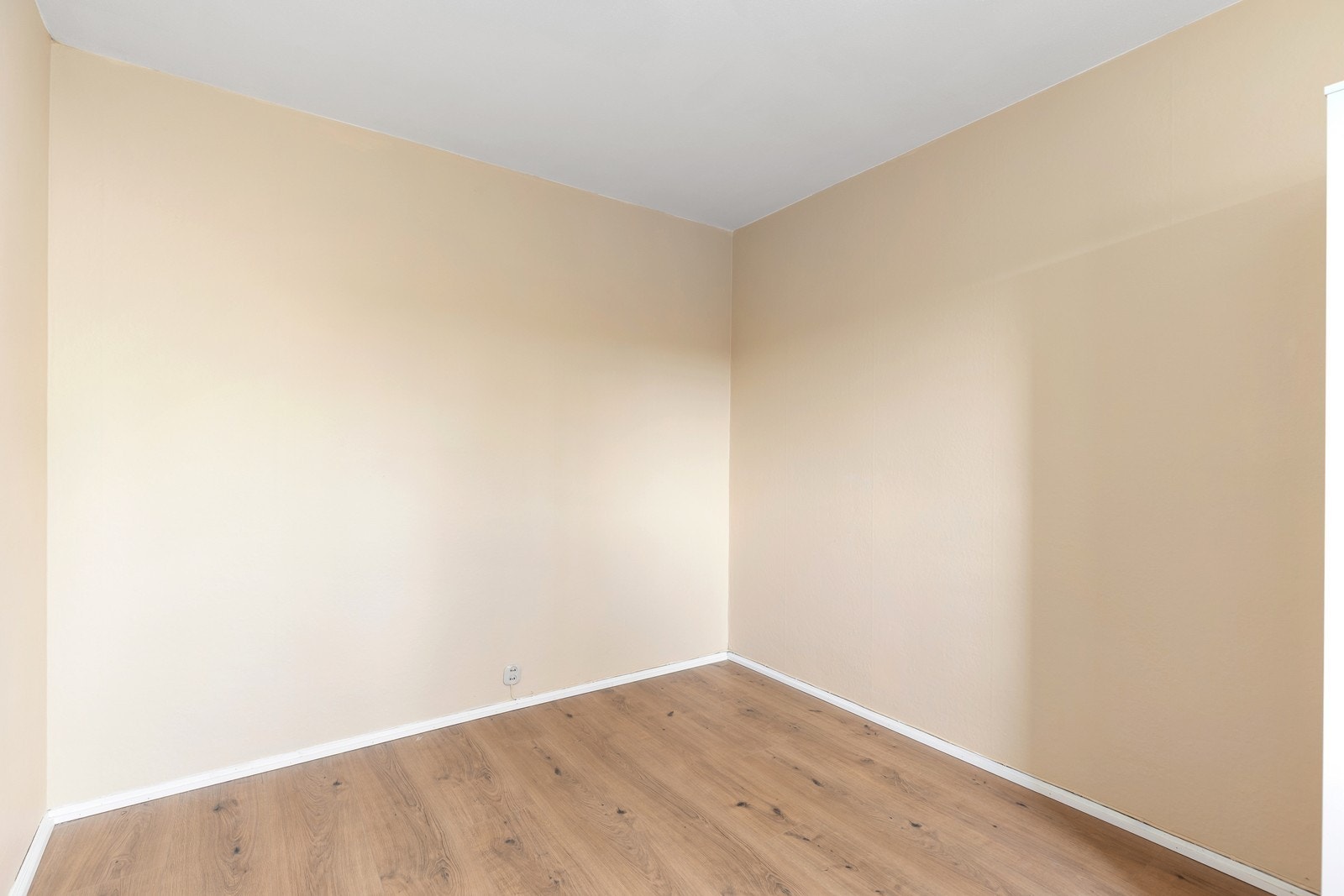 God plass til seng. Galleribilde