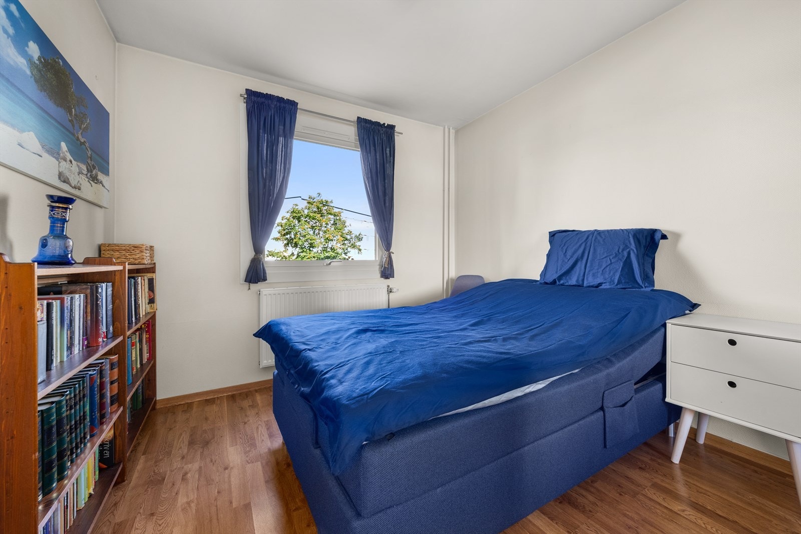 Soverom 2 er også romslig og passer perfekt som gjesterom eller barnerom Galleribilde