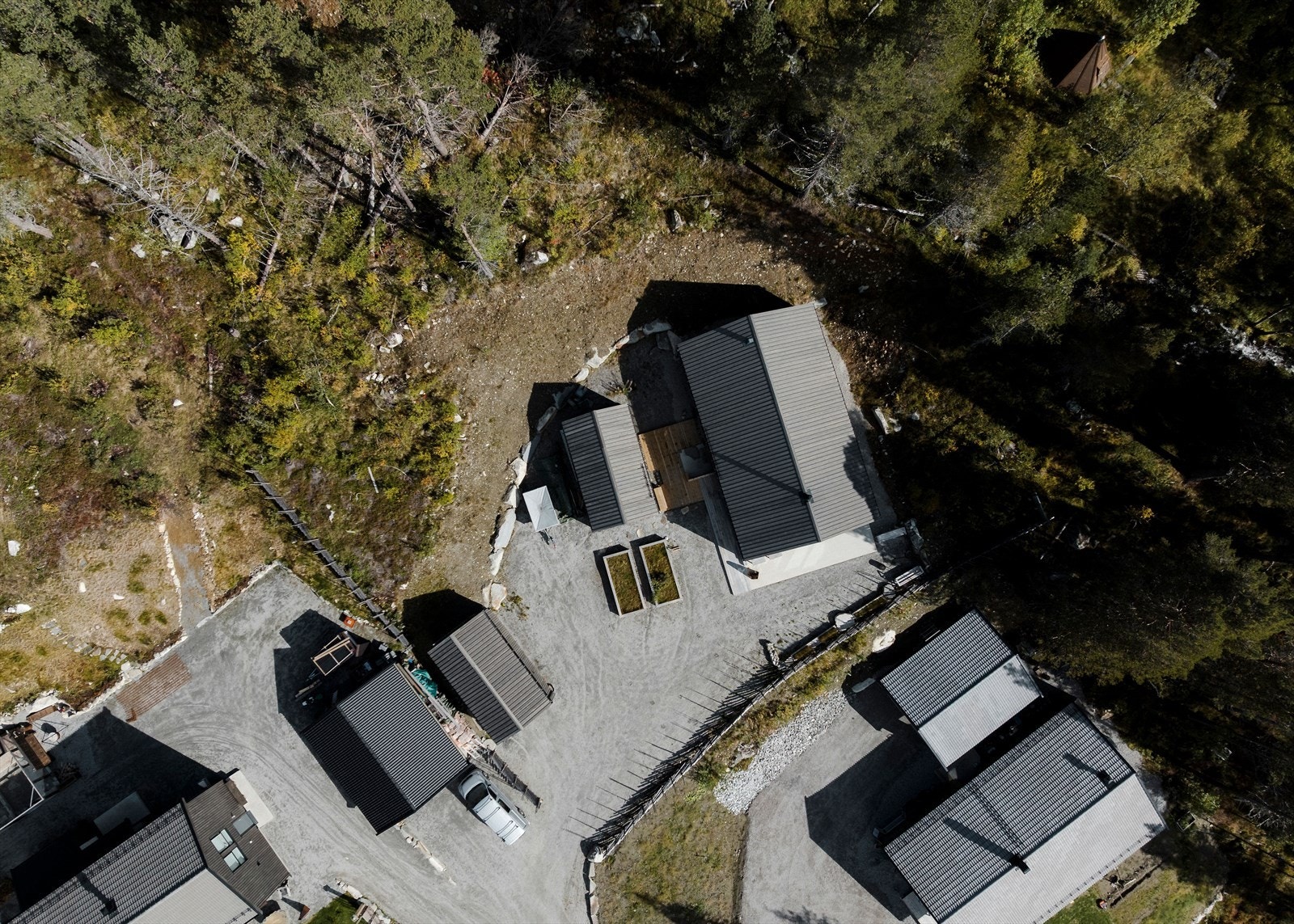 Eiendommen har en idyllisk beliggenhet. Galleribilde