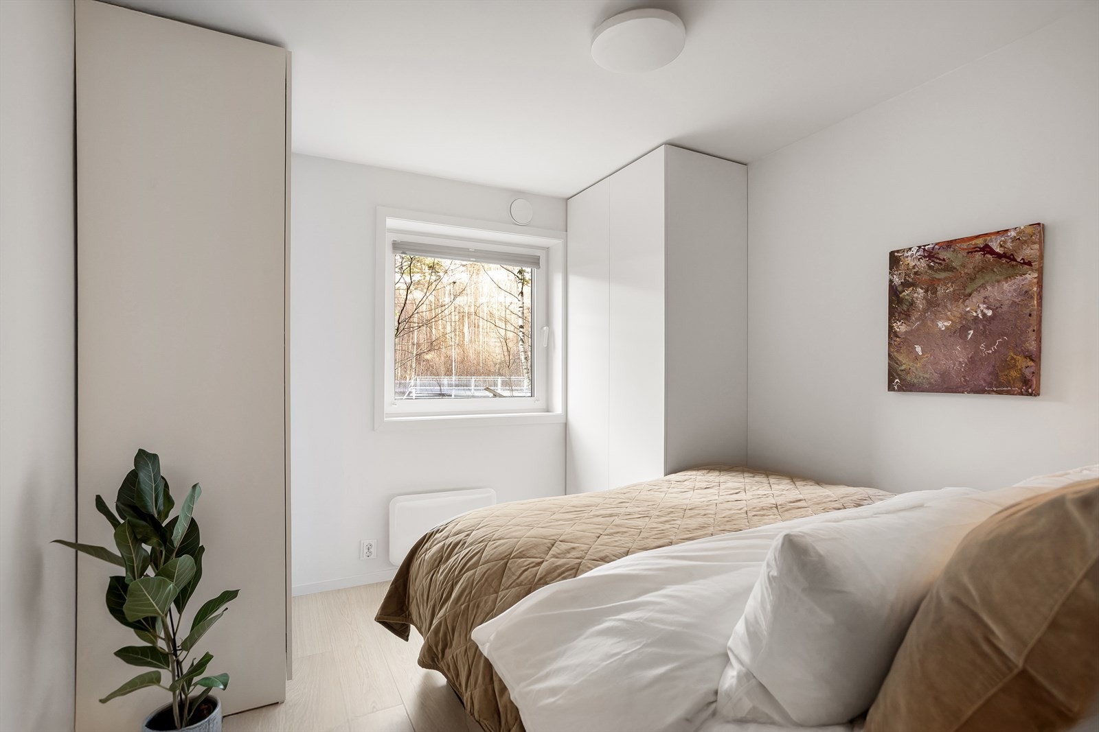 Her er det godt med klesoppbevaring Galleribilde