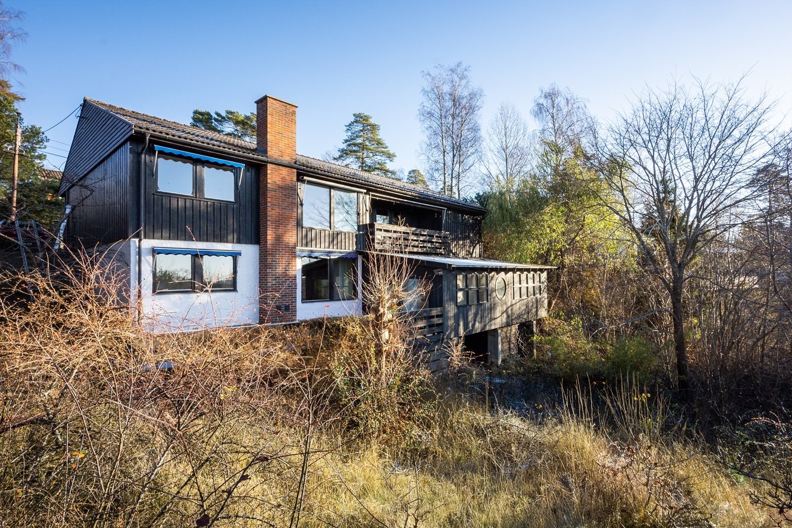 Dette er et ideelt valg for deg som ønsker plass, utsikt og friheten til å forme ditt eget hjem. Galleribilde