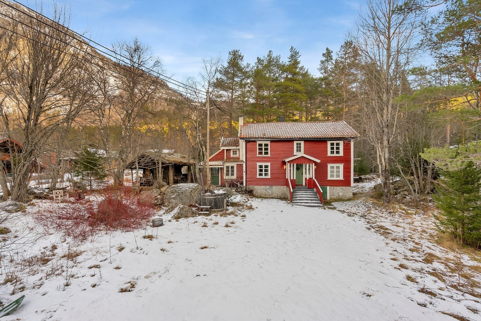 Sjarmerende hus. Perfekt for naturentusiaster som søker ro og fred. Galleribilde
