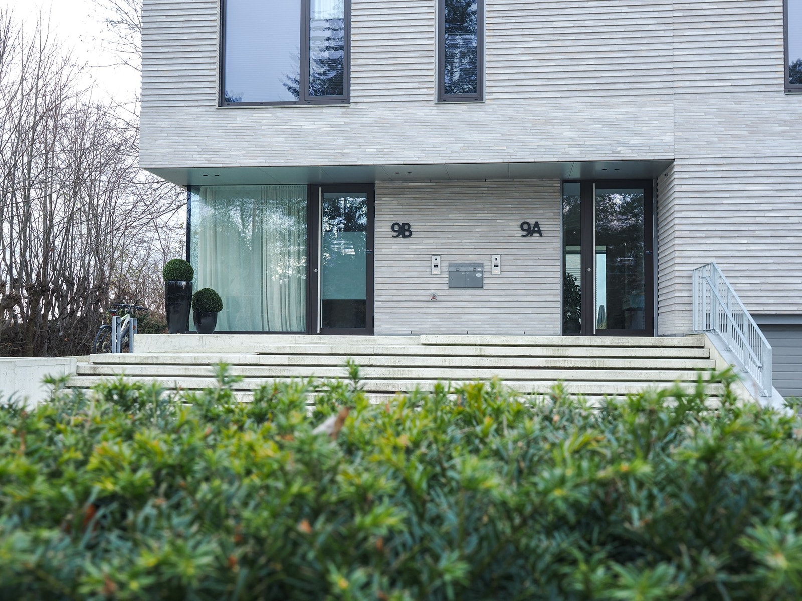 Velkommen inn - separat inngang til leiligheten Galleribilde