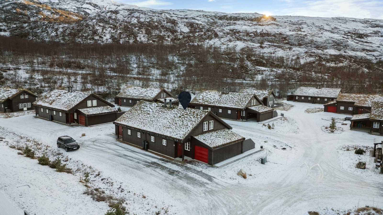 Hytten ligger på et trivelig hyttefelt med god naboskap. Galleribilde