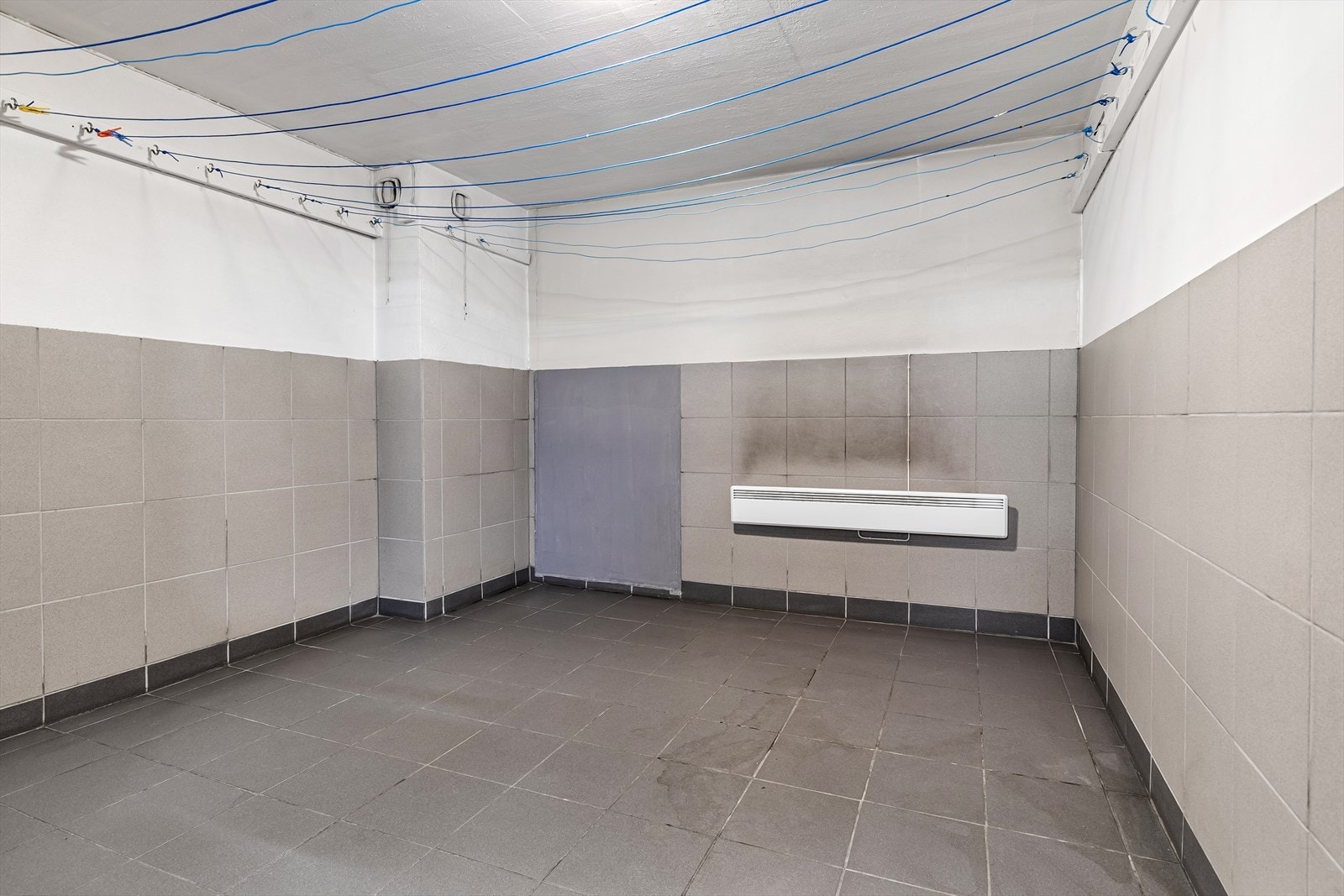 Det er også eget tørkerom i kjelleren Galleribilde