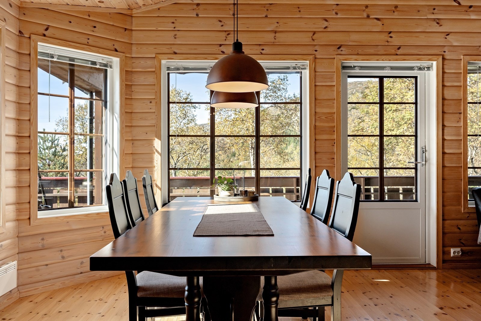 Fin spiseplass. Galleribilde