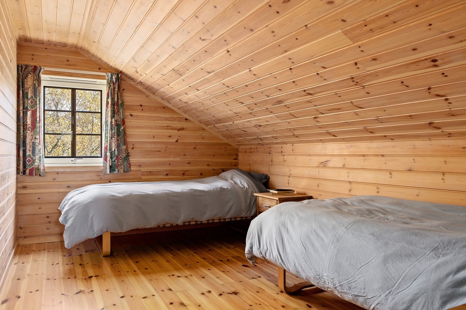 Soverom på loft. Galleribilde