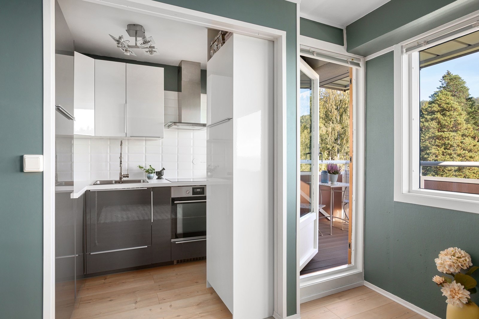 Adkomst til balkong fra stuen Galleribilde