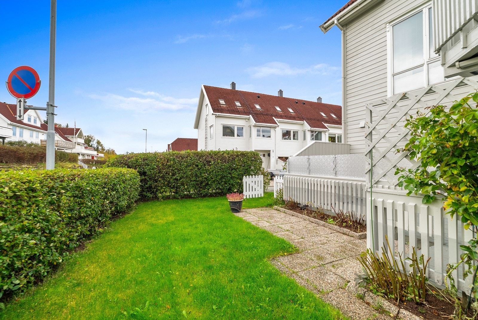 Privat opparbeidet hage. Galleribilde