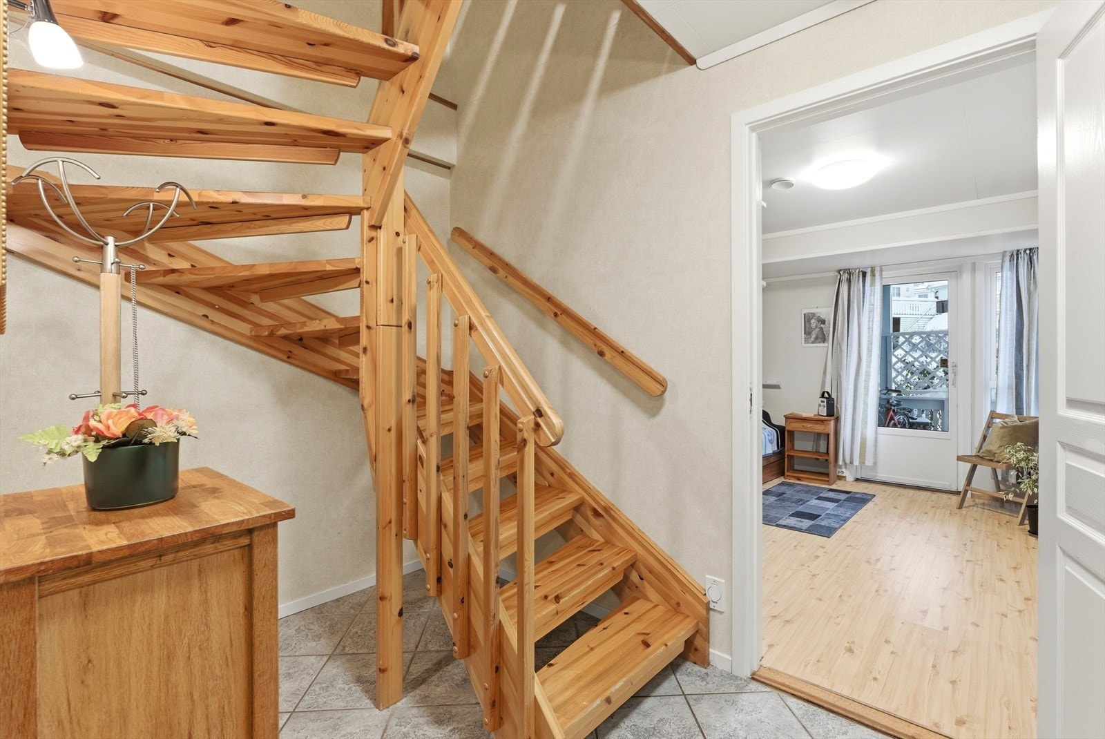 Trappeoppgang. Galleribilde