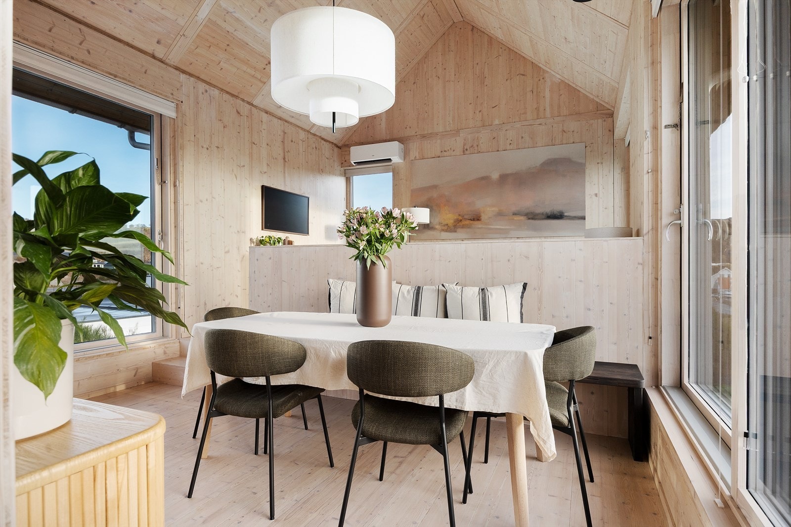 Her kan familie og venner møtes til gode måltider og kjekt samvær. Galleribilde