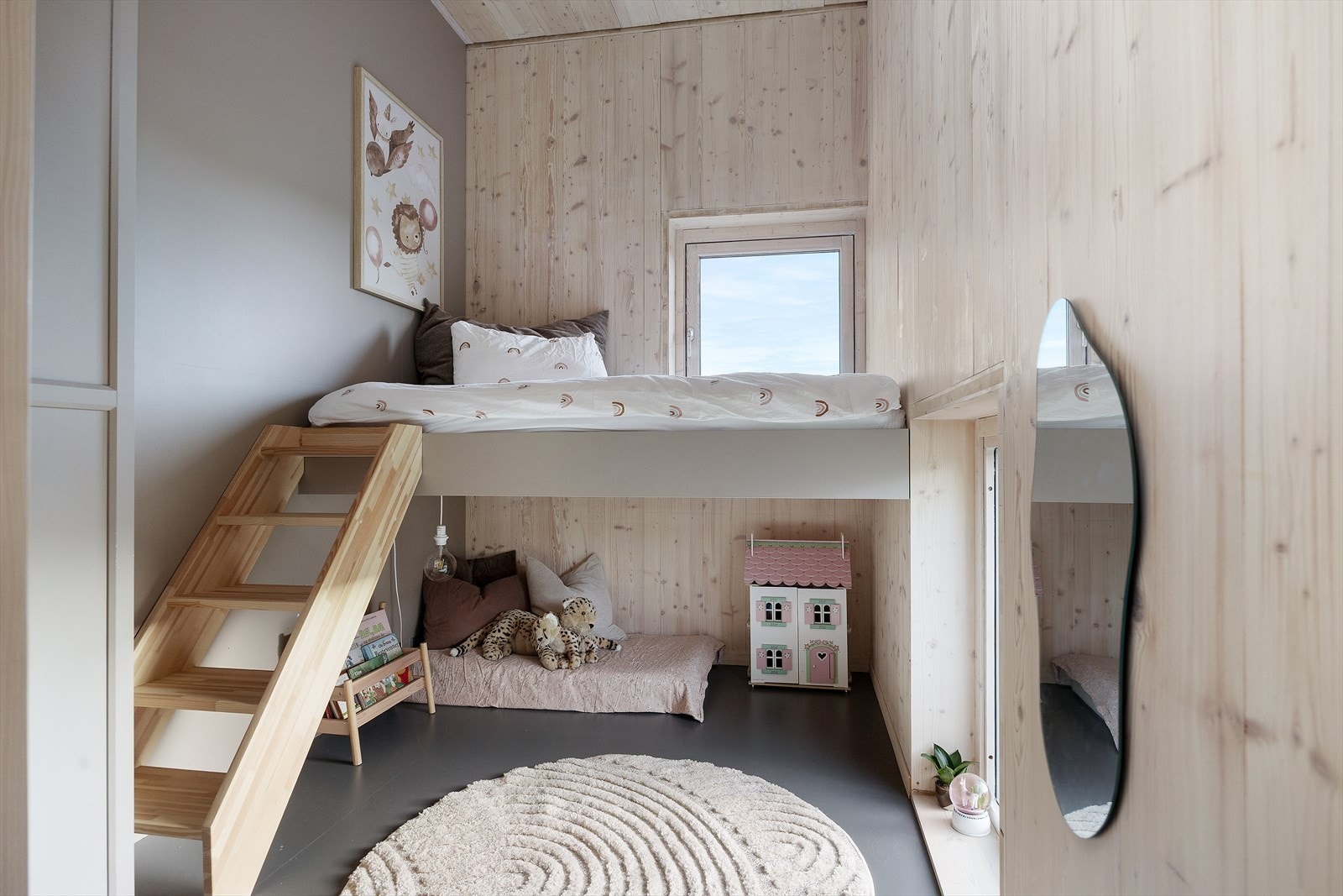 Tøft soverom 1. etasje. Galleribilde