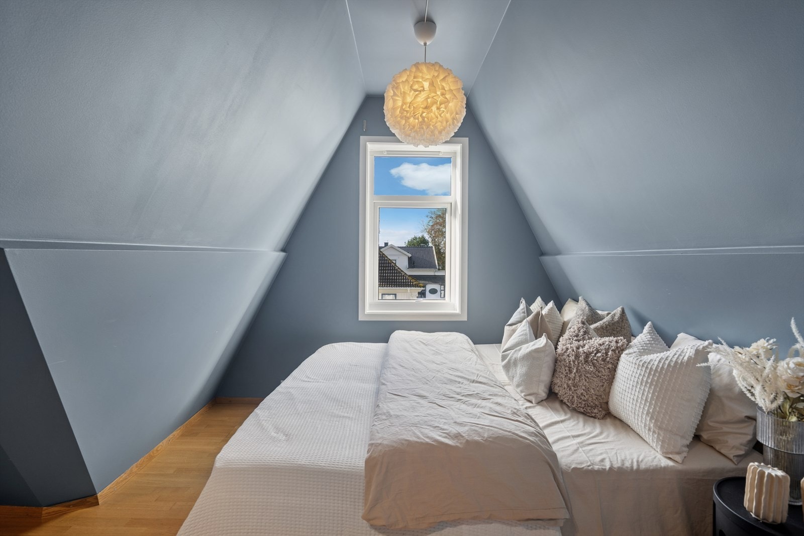 Leiligheten har to soverom Galleribilde