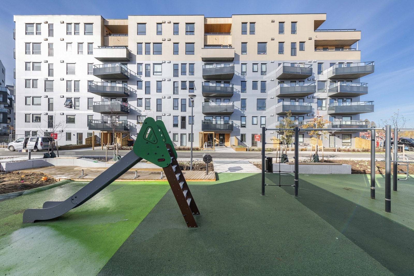 Uteområde. Galleribilde