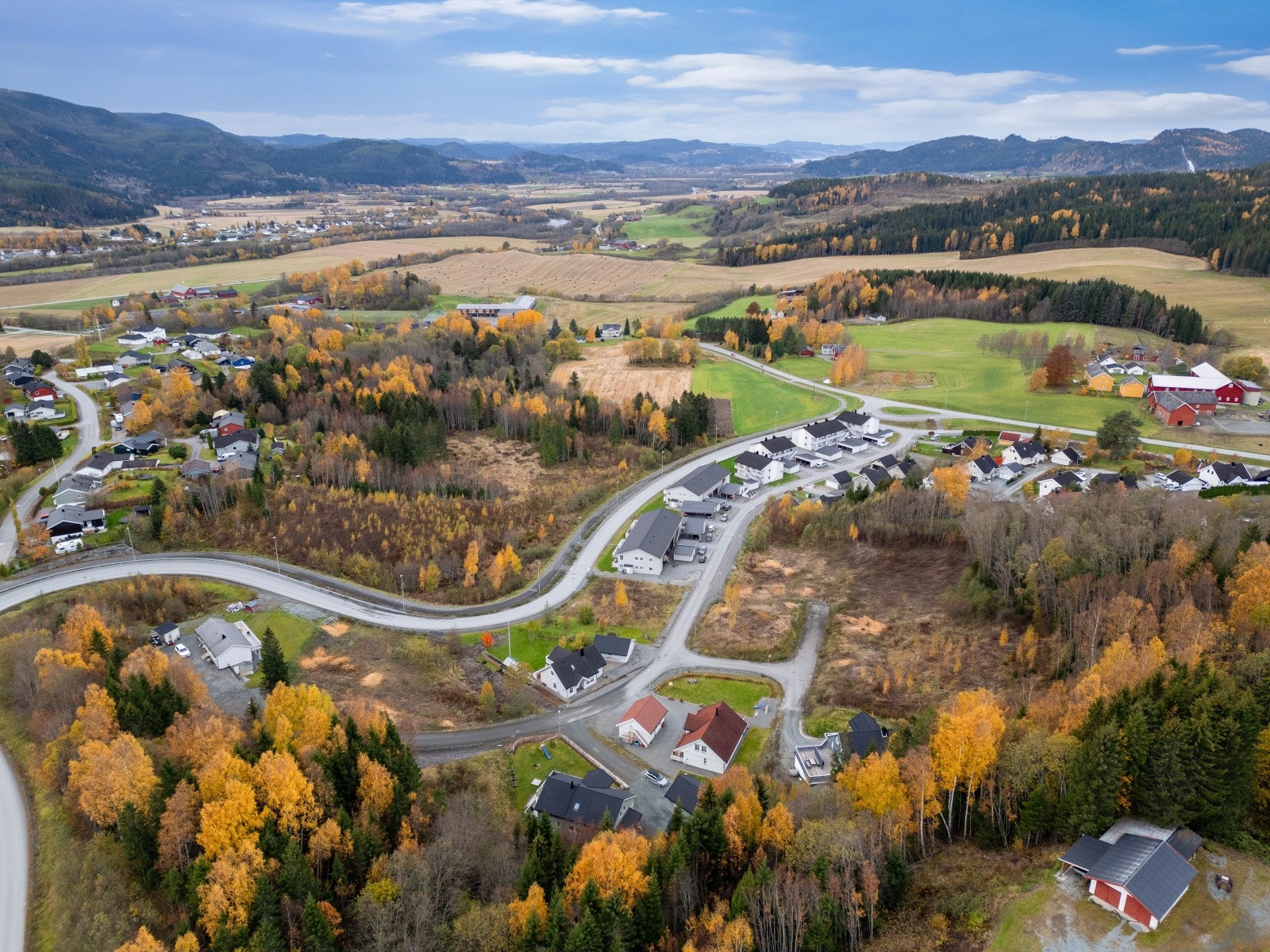 Her kan du realisere byggedrømmen og velge mellom 8 forskjellige eiendomstomter Galleribilde