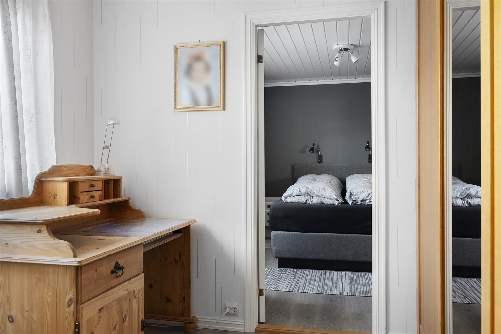 Soverom 1 etg. Galleribilde