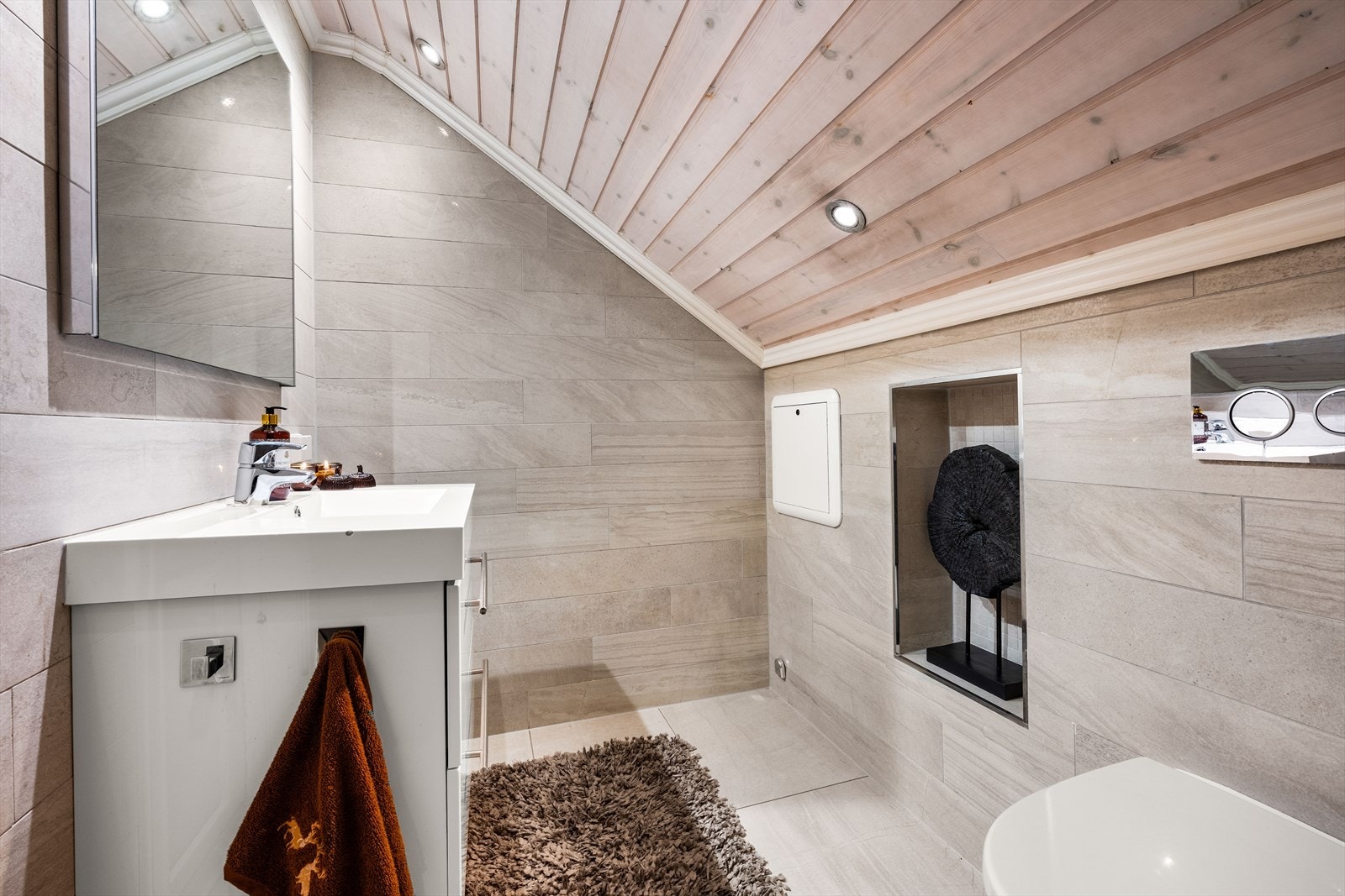 Pent bad i 2. etasje. Galleribilde