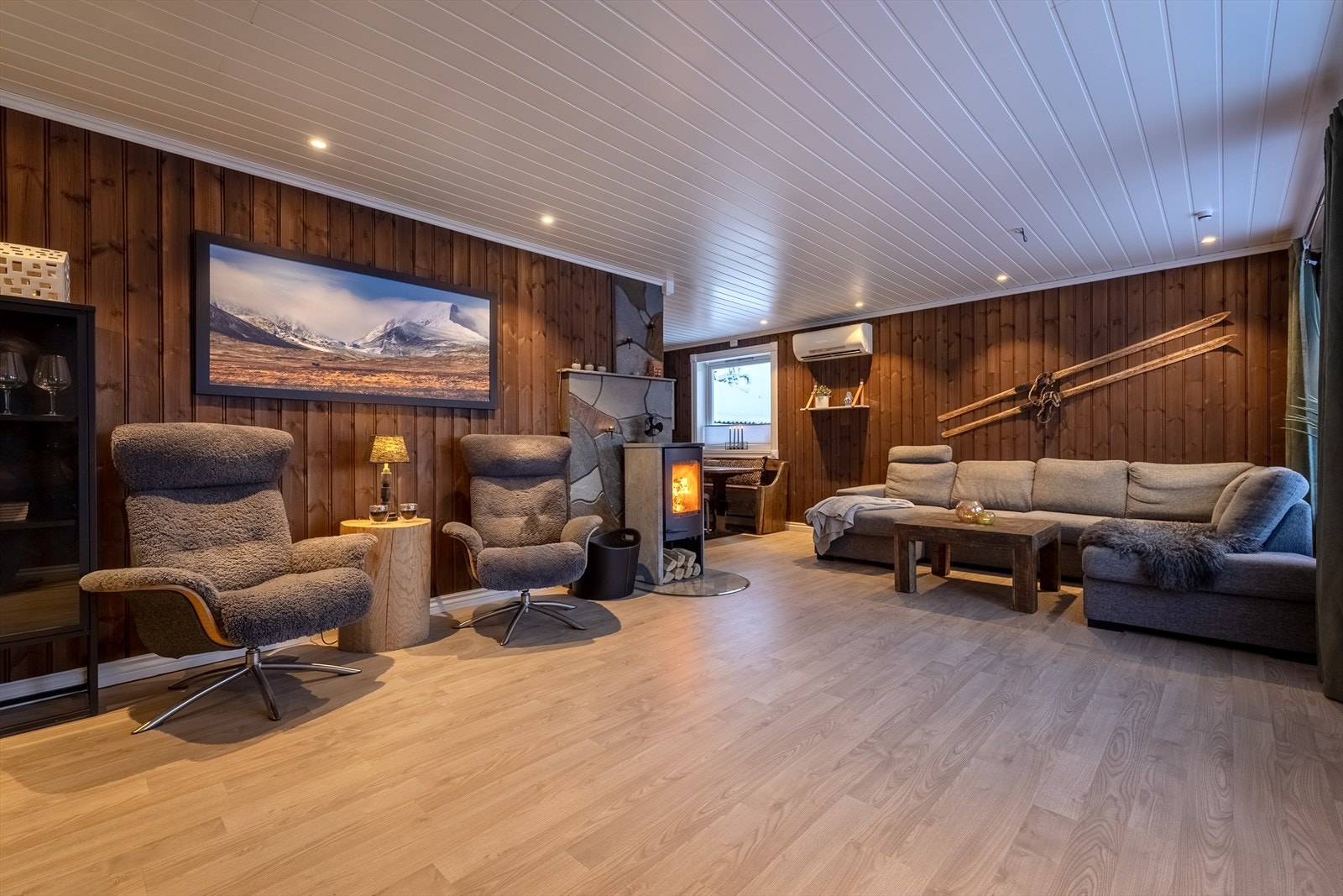 Stue (1. etasje) Galleribilde